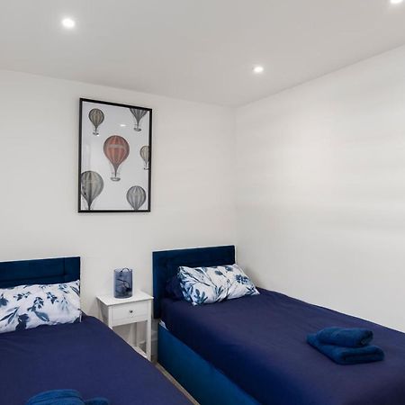 Апартаменты Star London Vivian Avenue 2-Bed Haven The Hyde Экстерьер фото