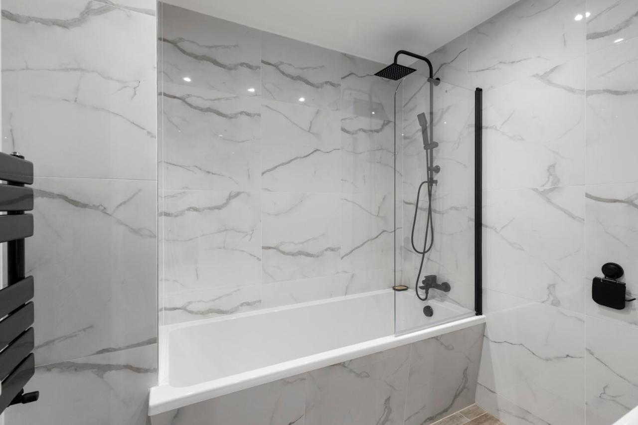 Апартаменты Star London Vivian Avenue 2-Bed Haven The Hyde Экстерьер фото